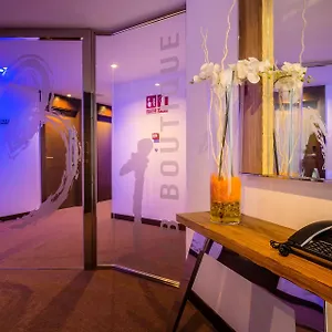 Costa del Sol hotels &amp; apartments, all accommodations in Costa del Sol